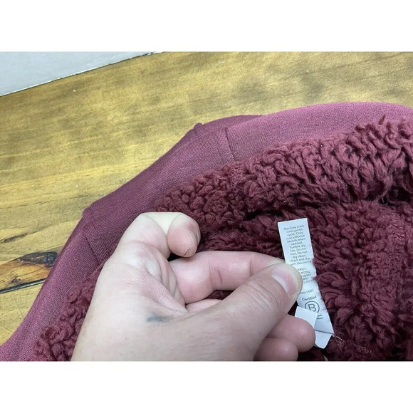 Athleta Cozy Reversible Sherpa Jacket Maroon Size Large - Picture 7 of 11